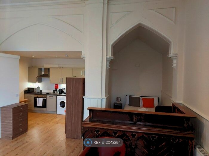 Studio To Rent In James Reckitt Library, Hull, HU9