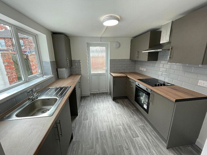 2 Bedroom Terraced House To Rent In Hereford St, Hull, HU4