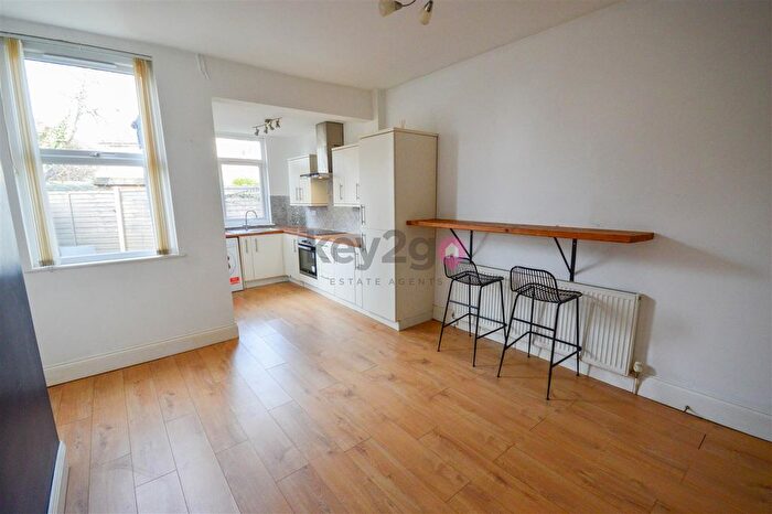 3 Bedroom Terraced House For Sale In Hurlfield Road, Sheffield, S12