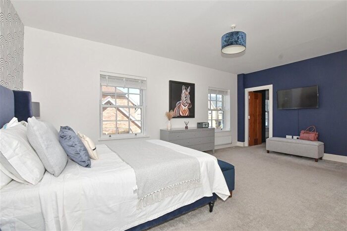 5 Bedroom Detached House For Sale In St. Crispin Close, Worth, Deal, Kent, CT14