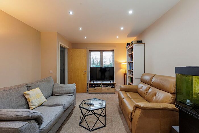 2 Bedroom Semi-Detached House For Sale In Frawley Avenue, Newton-Le-Willows, WA12