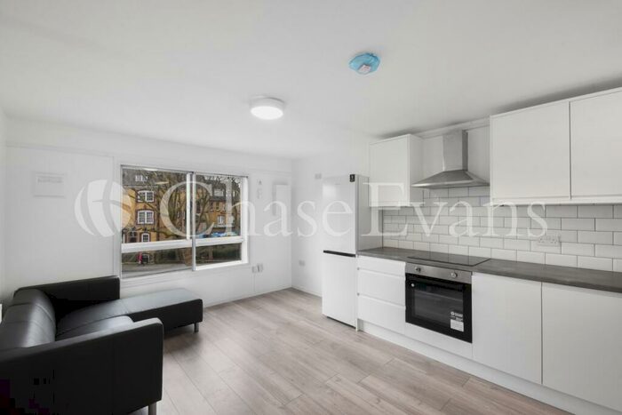 2 Bedroom Apartment To Rent In Rodney Road, Elephant And Castle, SE17