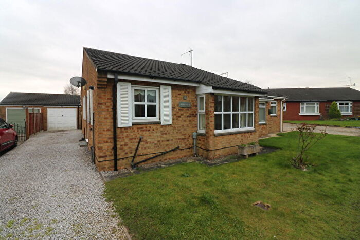 2 Bedroom Semi-Detached Bungalow To Rent In Northdale Park, Swanland, HU14