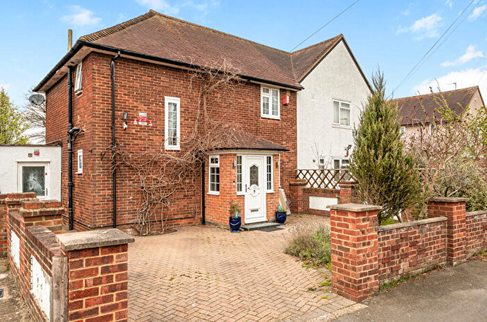 3 Bedroom Semi-Detached House For Sale In Whitebeam Avenue, Bromley, BR2