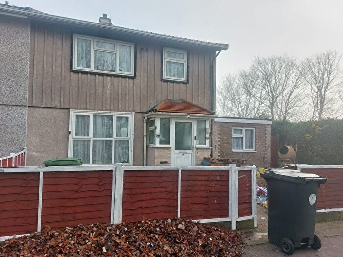 3 Bedroom Semi Detached House For Sale In Southall Road, Corby, NN17