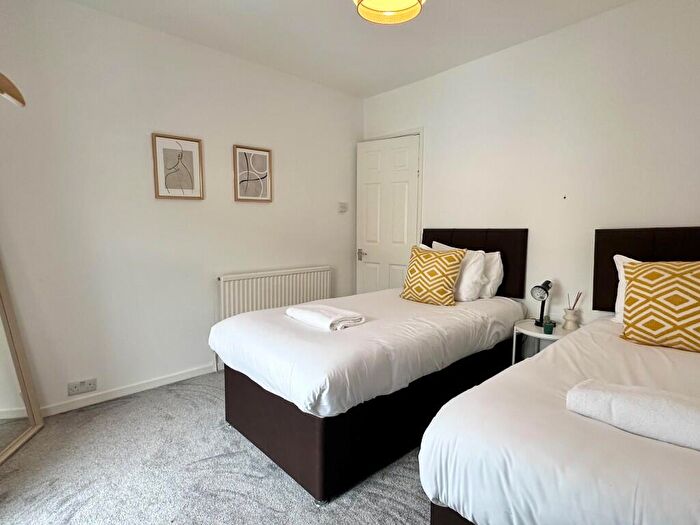 3 Bedroom Terraced House For Sale In Elm Street, Troedyrhiw, Merthyr Tydfil, CF48