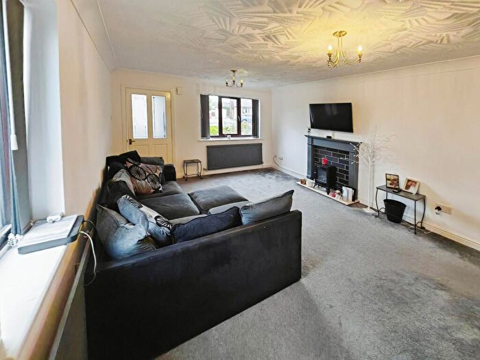2 Bedroom Semi-Detached House For Sale In Rochester Crescent, Crewe, CW1
