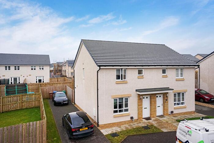 3 Bedroom Semi Detached House For Sale In Lambourne Crescent, Coatbridge, ML5