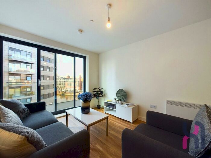 3 Bedroom Flat For Sale In Manchester Waters, Pomona Strand, Old Trafford, M16