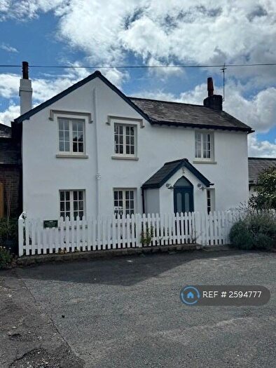 3 Bedroom Semi-Detached House To Rent In Station Approach, Lewes, BN8