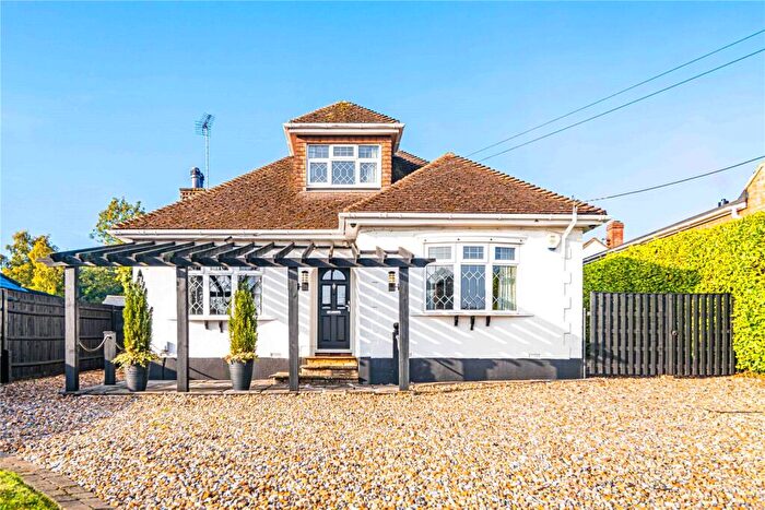 4 Bedroom Detached House For Sale In Leighton Road, Edlesborough, Buckinghamshire, LU6