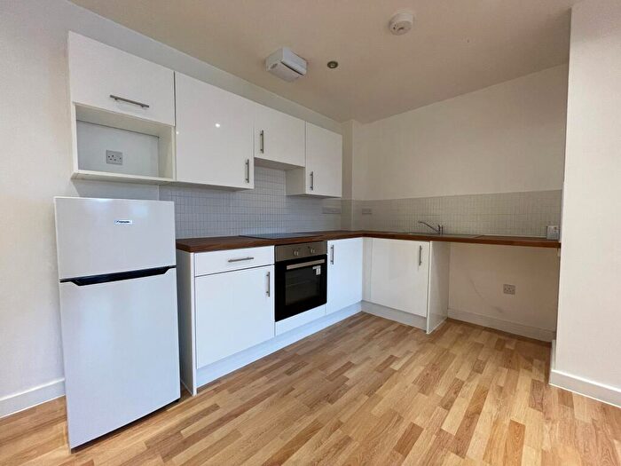 1 Bedroom Flat To Rent In Markfield Court, Leicester, LE4