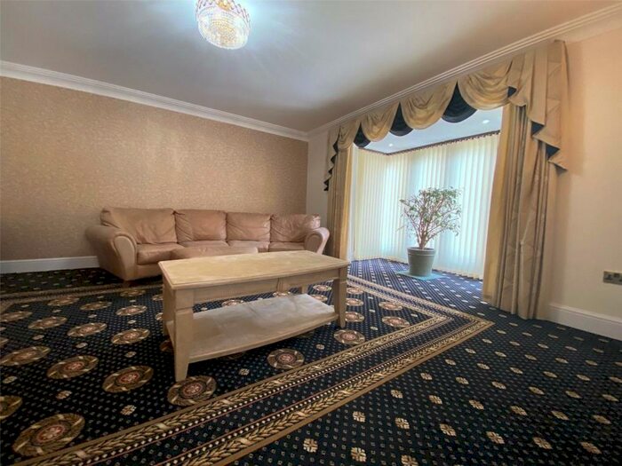 1 Bedroom Apartment To Rent In Woodside, Sutton Coldfield, B74