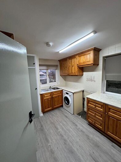 2 Bedroom Flat To Rent In Manor Road, Harrow, HA1