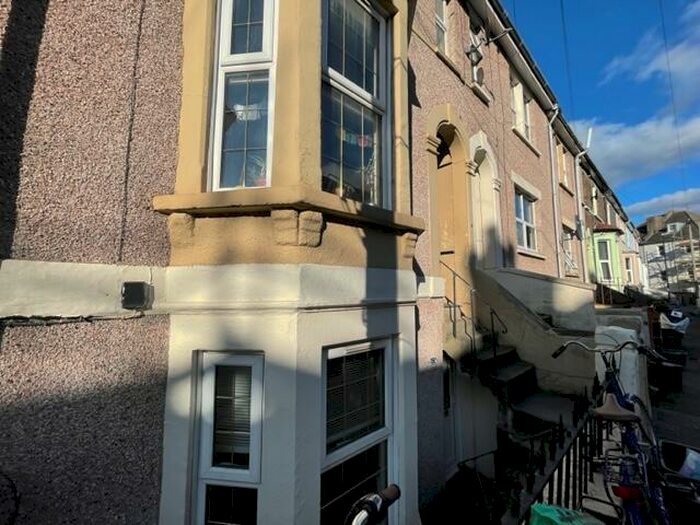 1 Bedroom Flat To Rent In Albany Road, Bristol, BS6