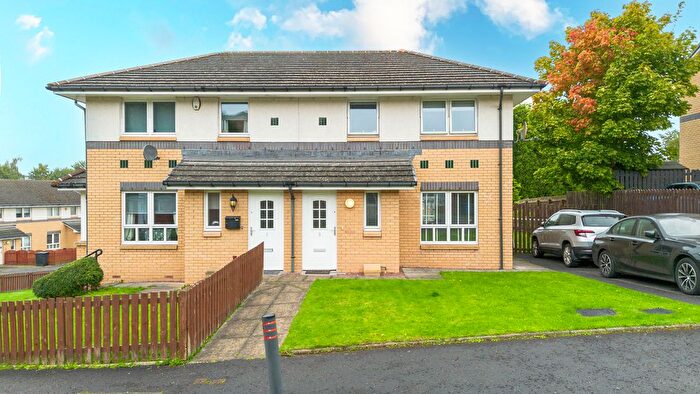 3 Bedroom Semi-Detached House For Sale In James Murdie Gardens, Hamilton, ML3