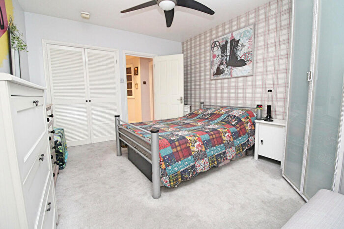 1 Bedroom Apartment For Sale In Adelaide Mansions, Hove, BN3