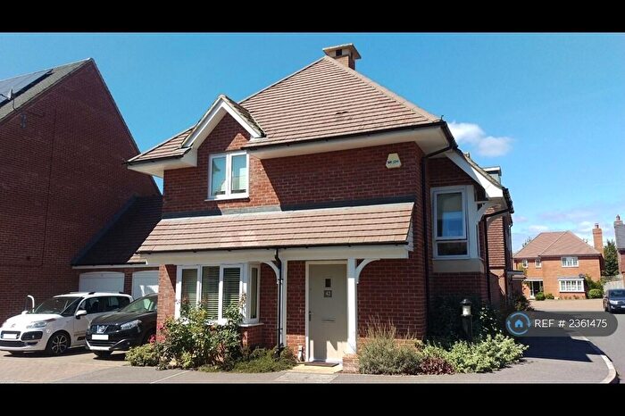 3 Bedroom Detached House To Rent In Oddstones, Pulborough, RH20