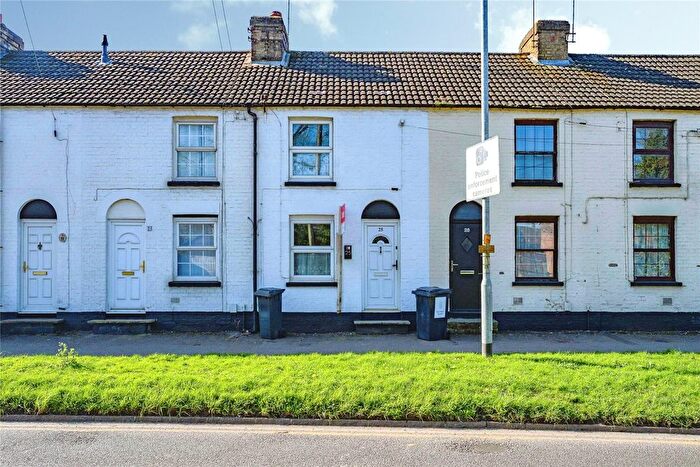 1 Bedroom Terraced House For Sale In Bedford Road, Houghton Regis, Dunstable, LU5