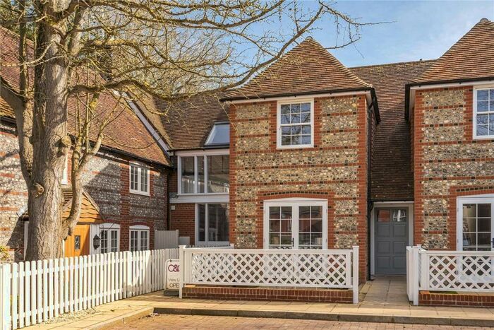 2 Bedroom Terraced House To Rent In Jacklyns Lane, Alresford, Hampshire, SO24