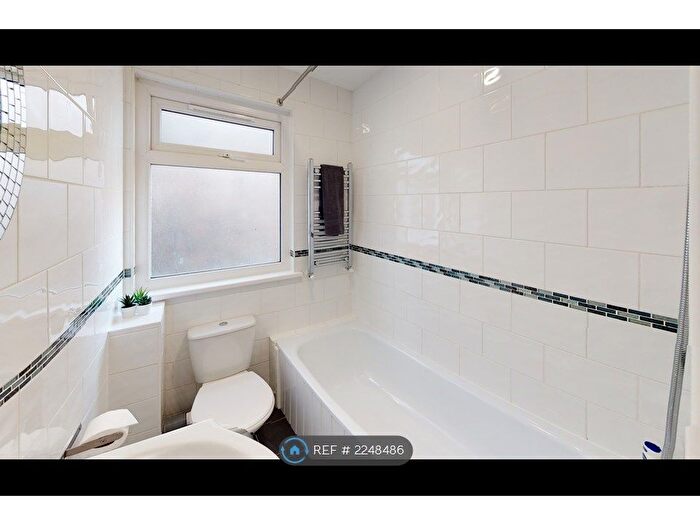 9 Bedroom Terraced House To Rent In Fraser Road, Southsea, PO5