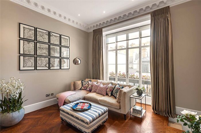 2 Bedroom Flat For Sale In Eaton Place, Belgravia, London, SW1X