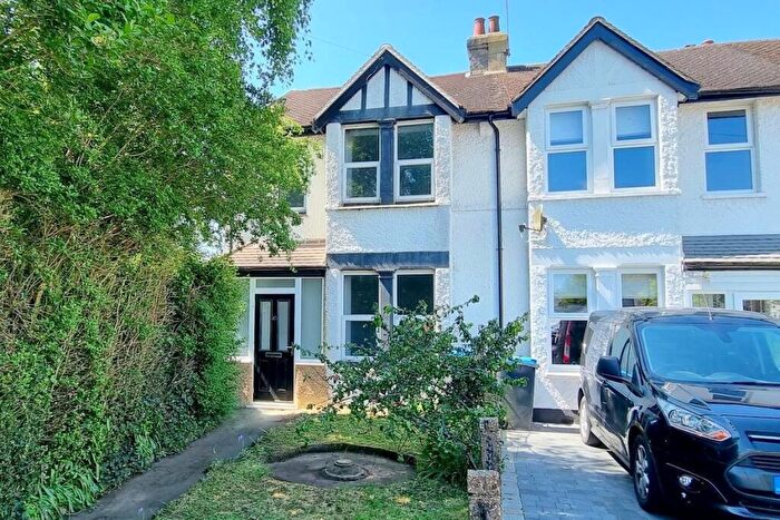 3 Bedroom House To Rent In Bedroom End Terrace House In Warlingham, CR6