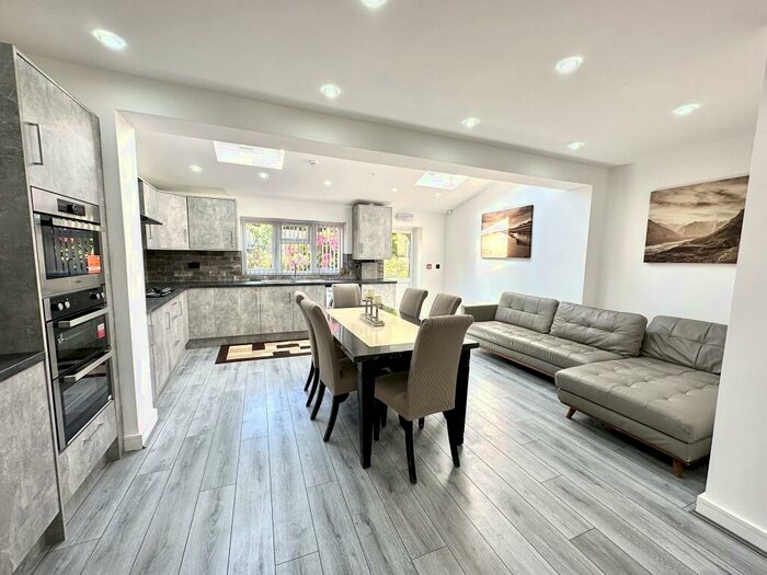 1 Bedroom House To Rent In Kemberton Road, Birmingham, B29