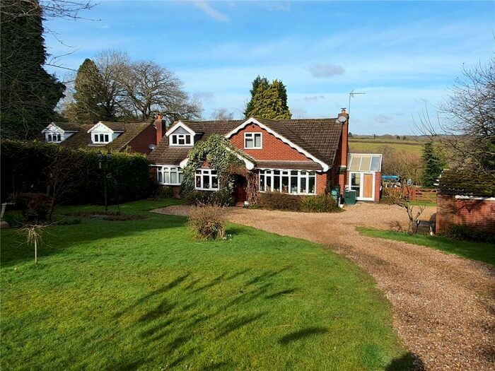 4 Bedroom Detached House For Sale In Cleobury Road, Bewdley, Worcestershire, DY12