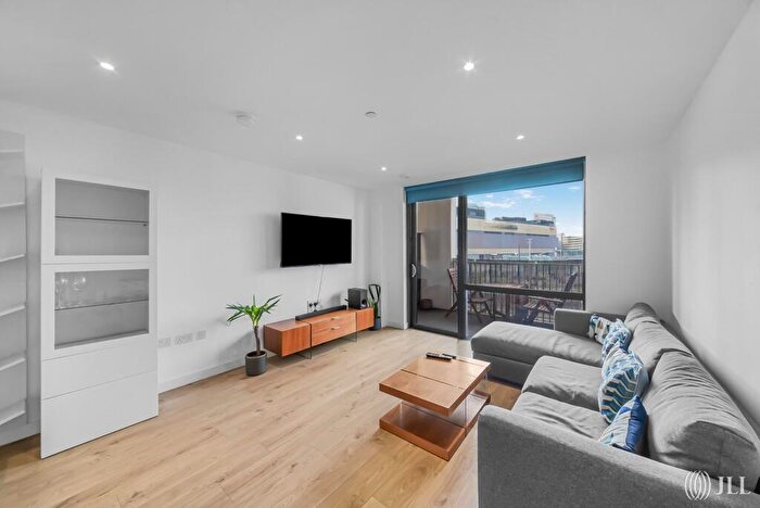 1 Bedroom Flat For Sale In Giles House, Forrester Way, London, E15