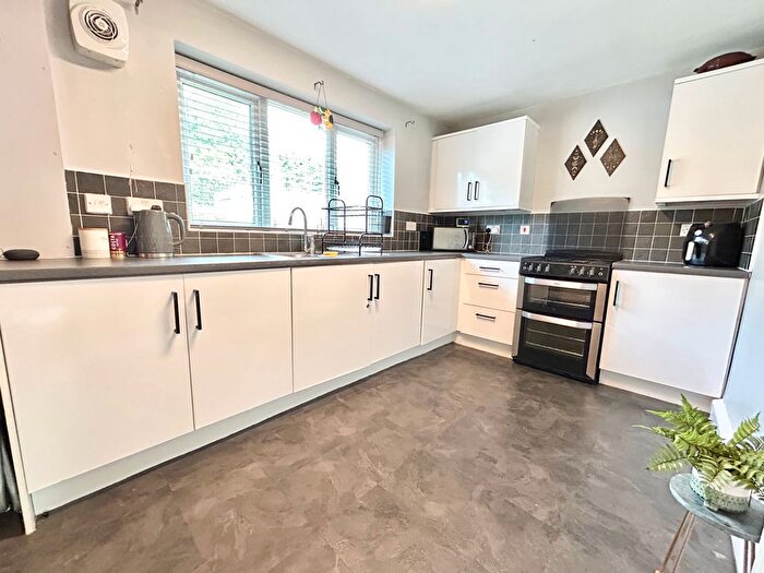 2 Bedroom Property To Rent In Goodwood Drive, Manchester, M27