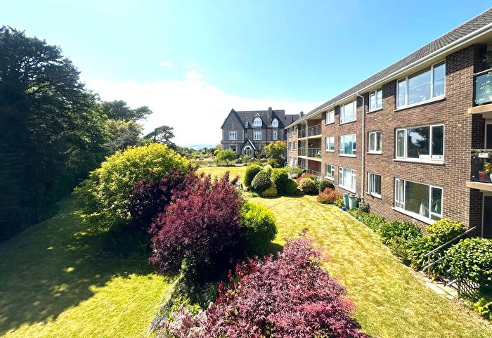 2 Bedroom Flat To Rent In Marina Court, Douglas Avenue, EX8