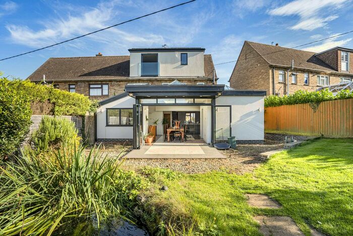 3 Bedroom Semi-Detached House For Sale In Nizewell Head, Steeple Aston, OX25