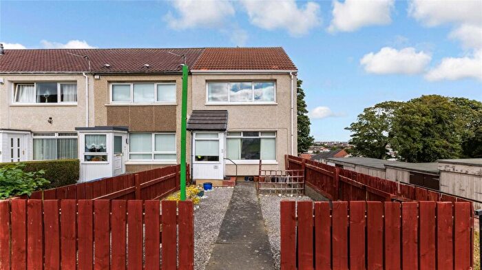2 Bedroom End Of Terrace House For Sale In Craigmount, Kirkcaldy, Fife, KY2