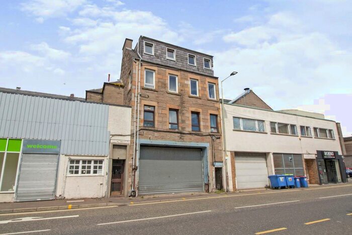 2 Bedroom Flat To Rent In Canal Street, Perth, PH2