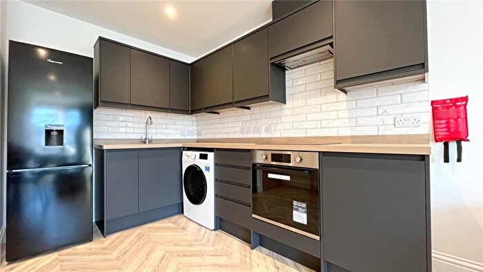 1 Bedroom Flat To Rent In Goldstone Villas, Hove, BN3