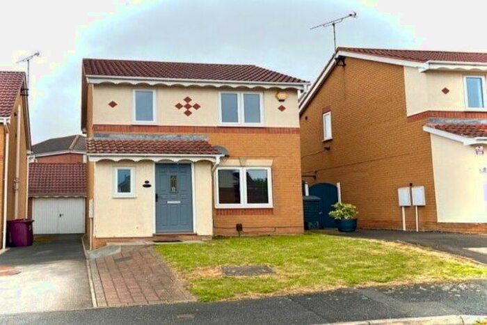 2 Bedroom Property To Rent In Clay Pit Way, Chesterfield, S43