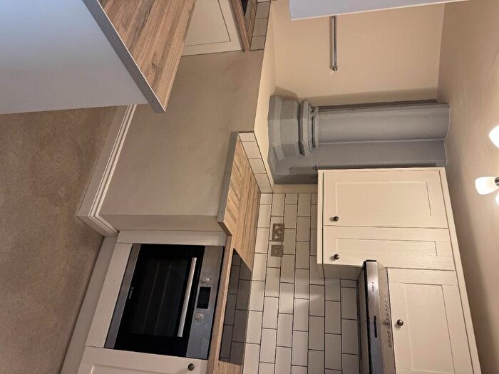 1 Bedroom Flat To Rent In Ashwell Street, Leicester, Leicestershire, LE1