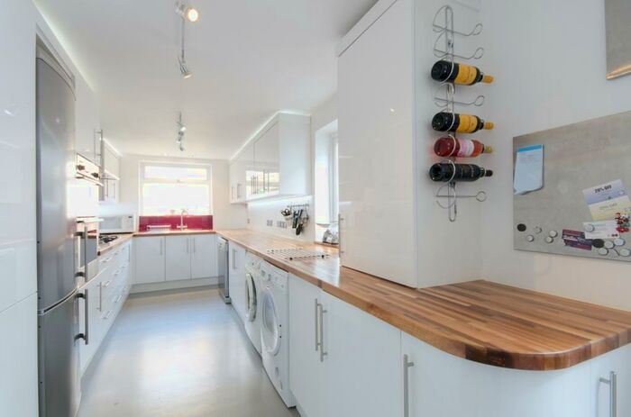 4 Bedroom End Of Terrace House To Rent In Colwell Road East Dulwich, SE22