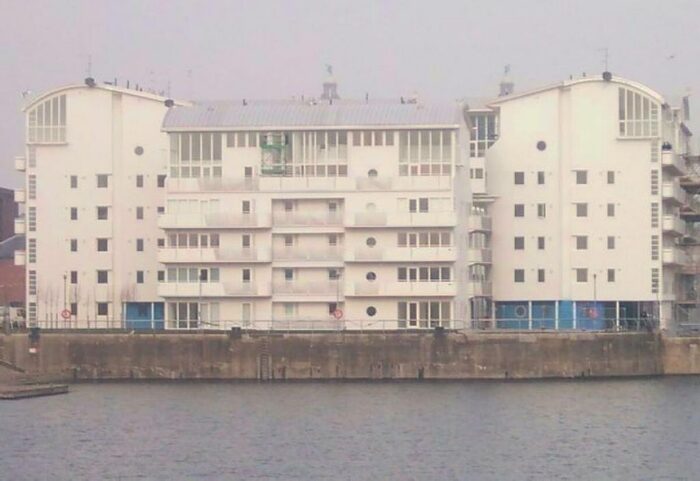 1 Bedroom Flat To Rent In Royal Quay, Liverpool, L3