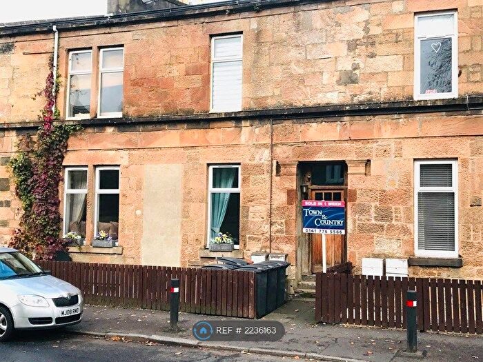 2 Bedroom Flat To Rent In Lenzie, Lenzie, G66