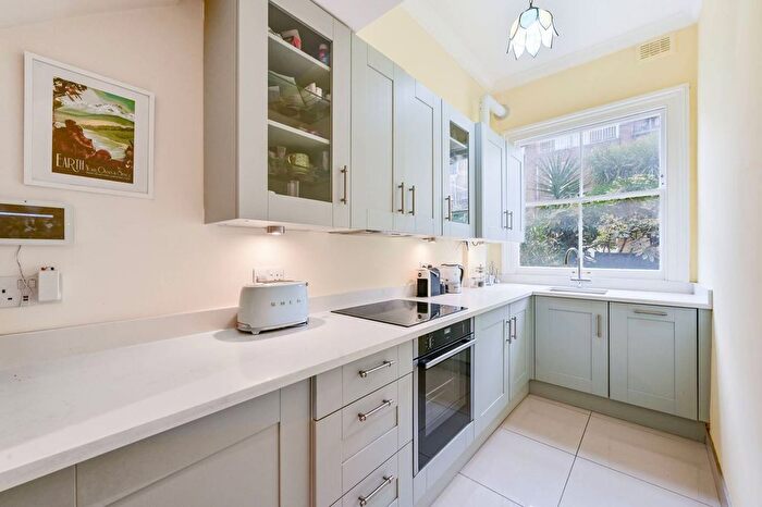 1 Bedroom Flat For Sale In Notting Hill, Notting Hill, London, W11