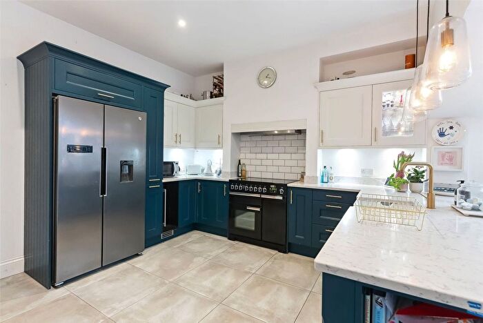 5 Bedroom Terraced House For Sale In Grove Avenue, Twickenham, TW1
