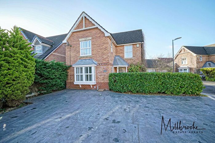 3 Bedroom Detached House To Rent In Bleasefell Chase, Worsley, M28