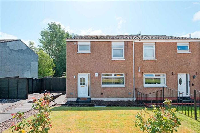 2 Bedroom Semi-Detached House To Rent In Buchanan Crescent, Hamilton, ML3