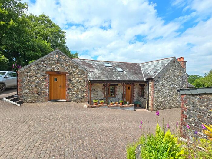 4 Bedroom Barn Conversion For Sale In Sherwell, Tamar Valley, PL17