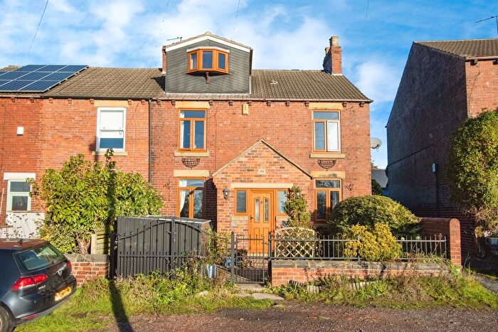 6 Bedroom End Terrace House For Sale In Greenside, Havercroft, Wakefield, West Yorkshire, WF4