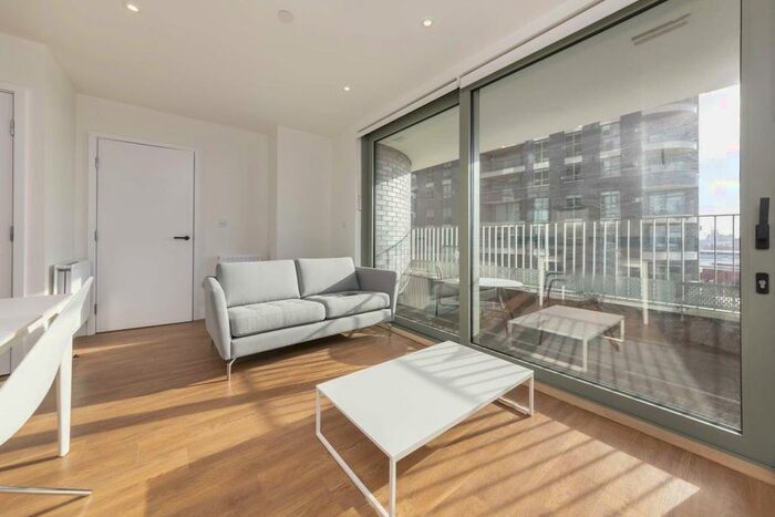 1 Bedroom Flat To Rent In Union Way, London, NW10