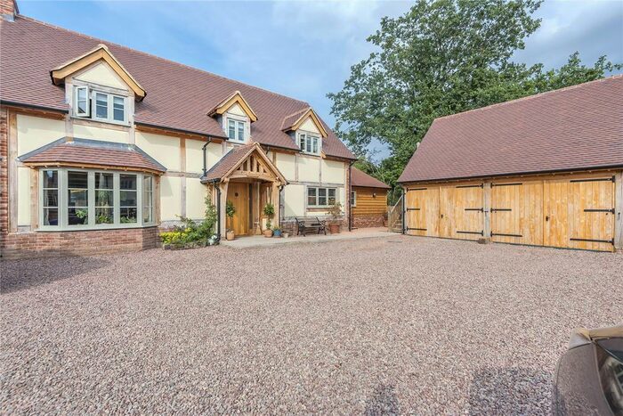4 Bedroom Detached House For Sale In Paddocks End, Winforton, Hereford, Herefordshire, HR3