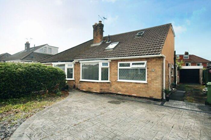 2 Bedroom Bungalow To Rent In Manor Park Road, York, YO30